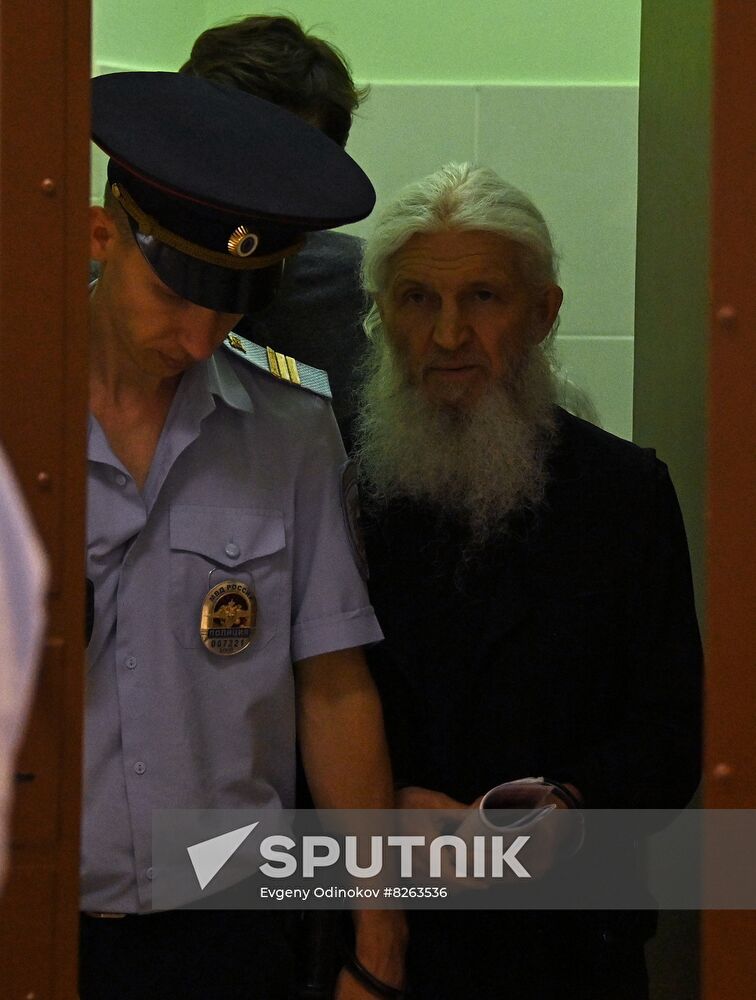 Russia Renegade Priest New Trial