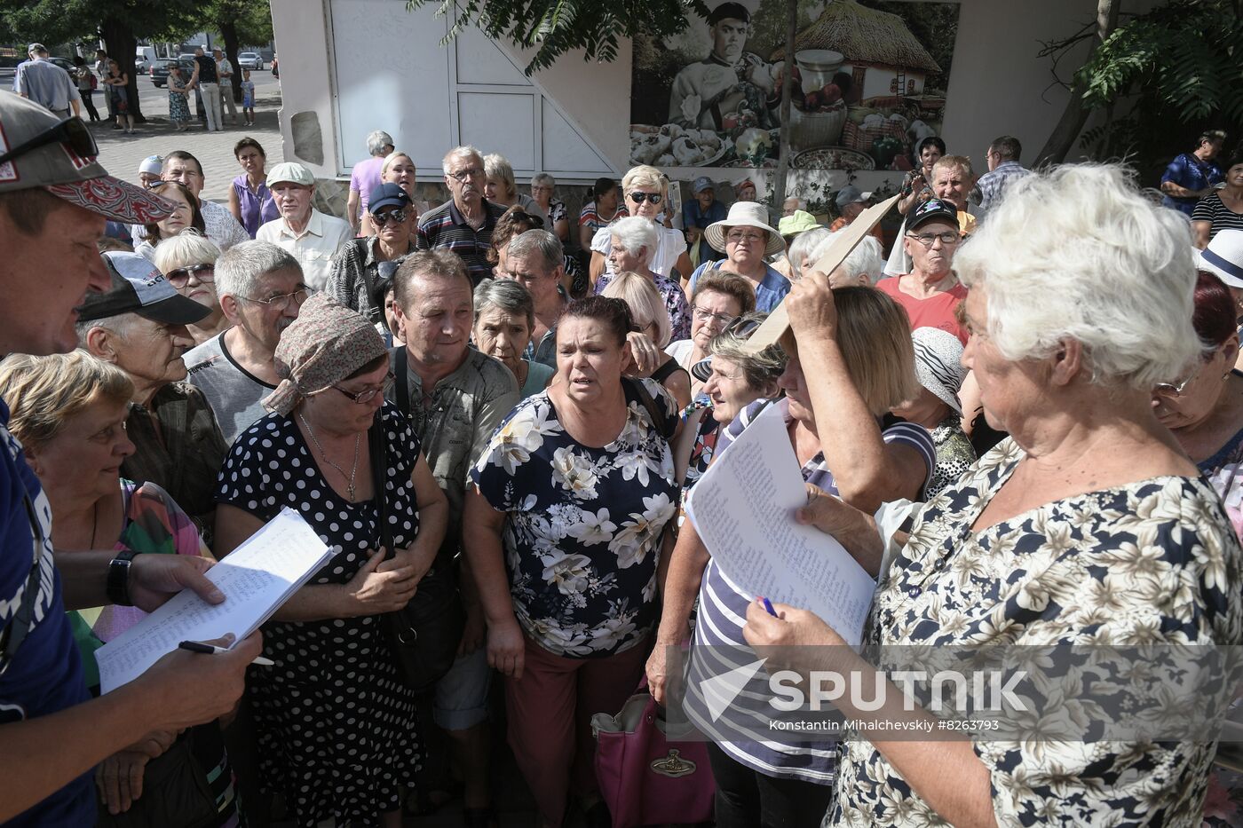 Ukraine Russia Military Operation Humanitarian Aid