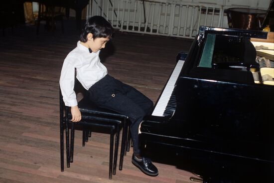 Seven-year-old piano player Igor Levit