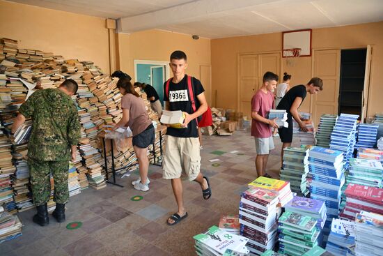 DPR Russia Ukraine Military Operation Education