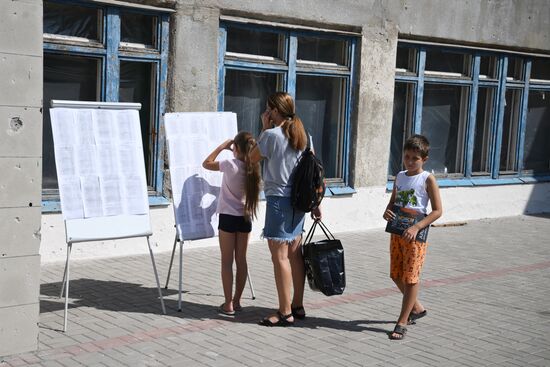 DPR Russia Ukraine Military Operation Education