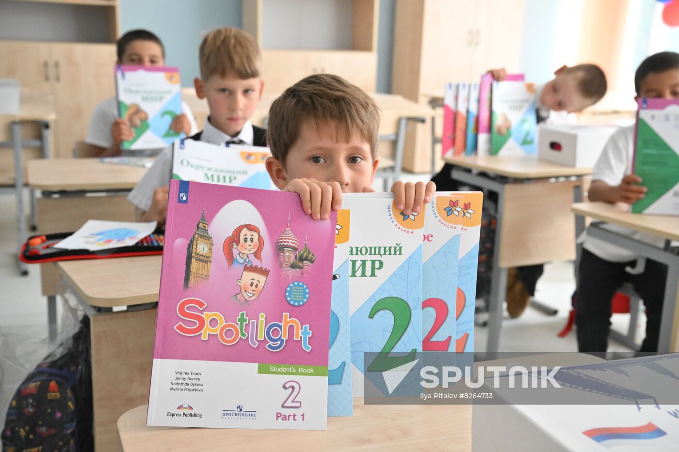 DPR Russia Ukraine Military Operation Education