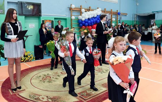 Russia New Academic Year Schools