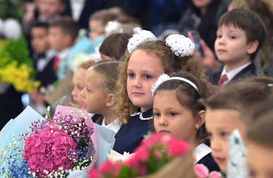 Russia New Academic Year Schools