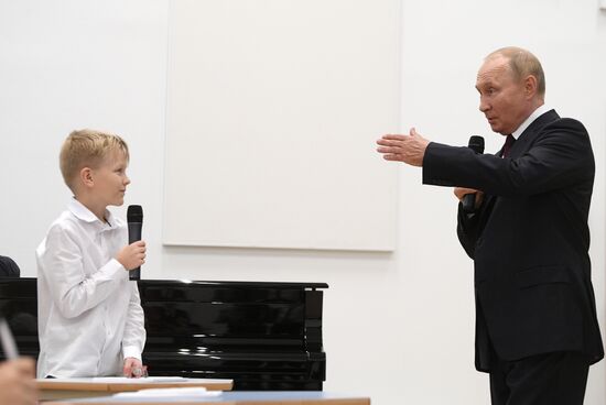 Russia Putin North Western Federal District