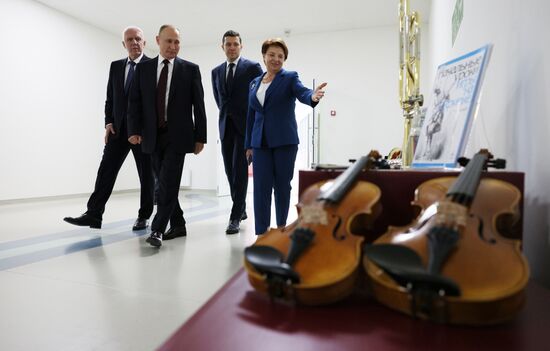 Russia Putin North Western Federal District