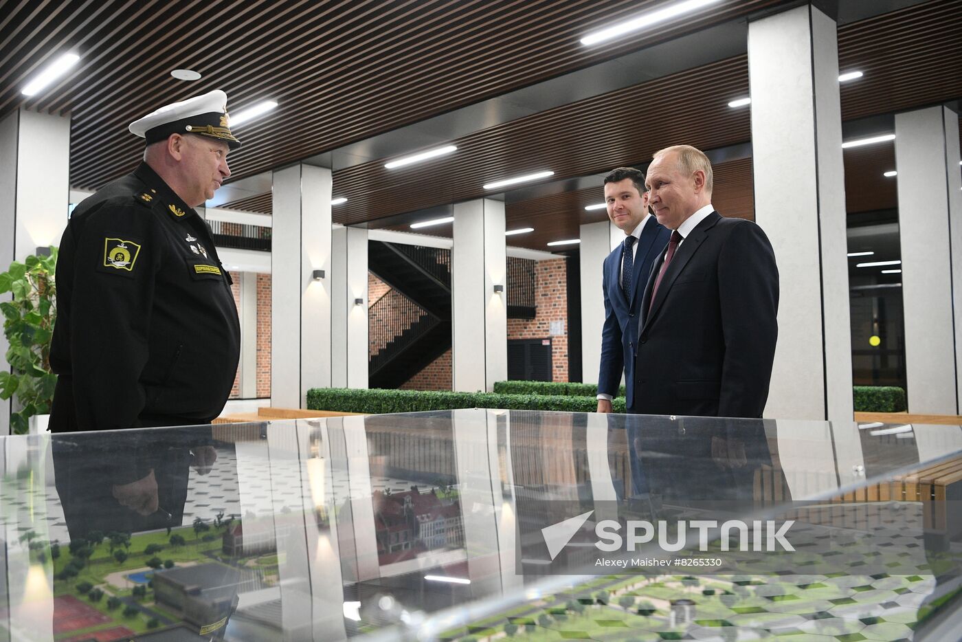 Russia Putin North Western Federal District