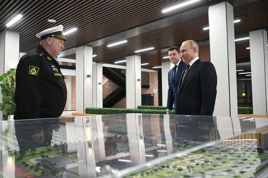 Russia Putin North Western Federal District