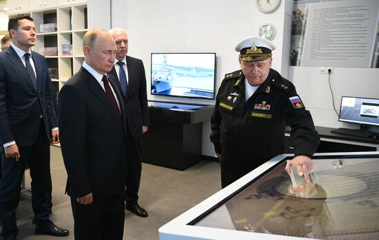 Russia Putin North Western Federal District