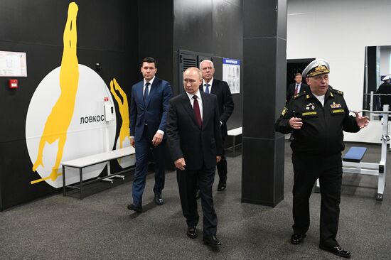 Russia Putin North Western Federal District
