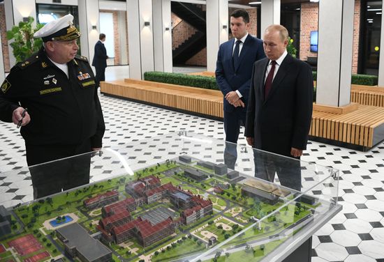 Russia Putin North Western Federal District