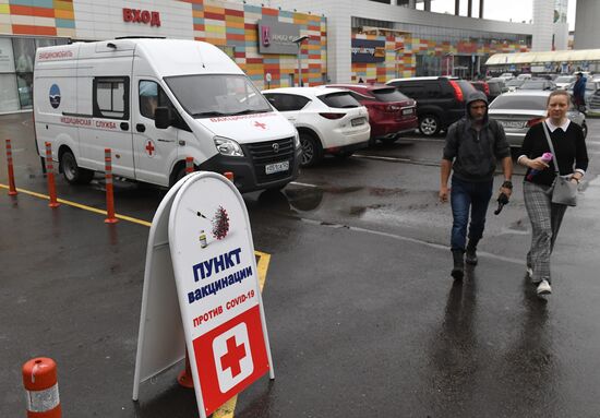 Russia Coronavirus Vaccination