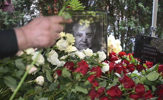 Russia Gorbachev Death