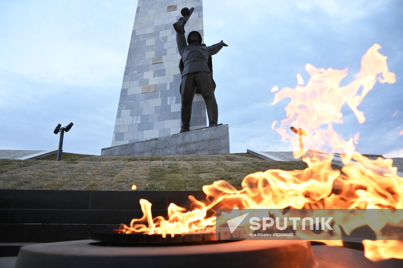 DPR Russia Ukraine Military Operation Memorial Restoration