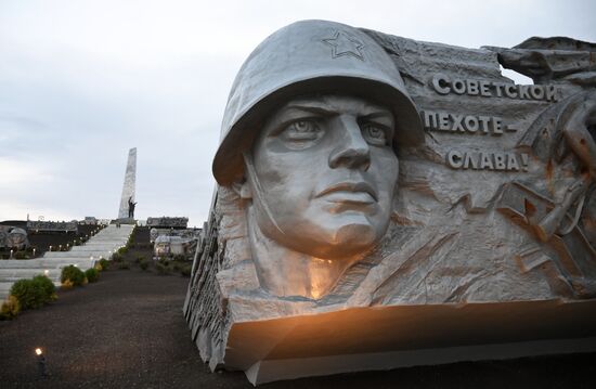 DPR Russia Ukraine Military Operation Memorial Restoration