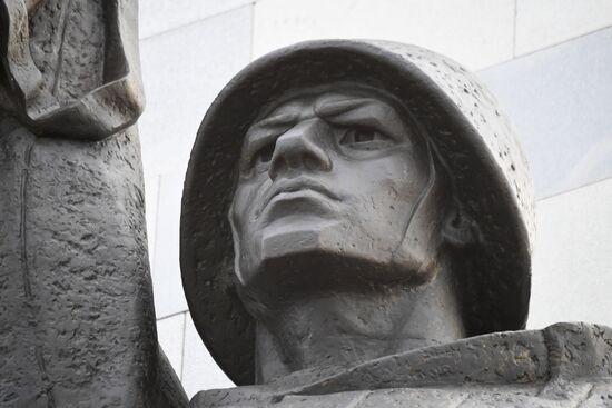 DPR Russia Ukraine Military Operation Memorial Restoration