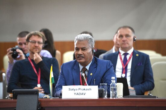 Russia EEF Sessions