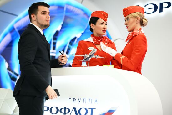 Russia EEF Sidelines