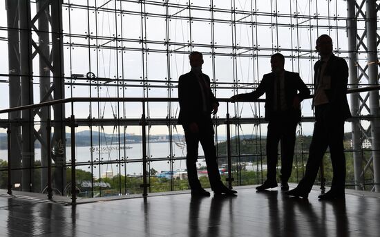 Russia EEF Sidelines