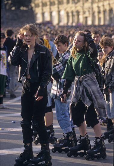 Roller skating race marking Independence Day of Russian Federation