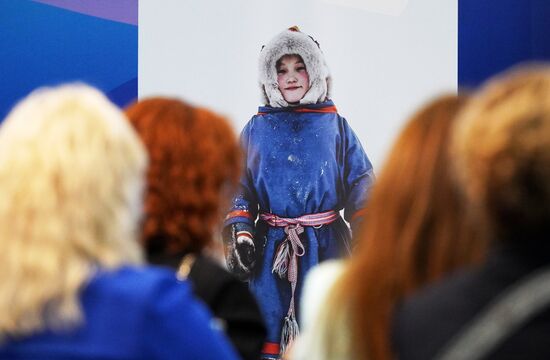 Russia EEF Sidelines