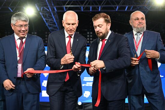Russia EEF Sidelines
