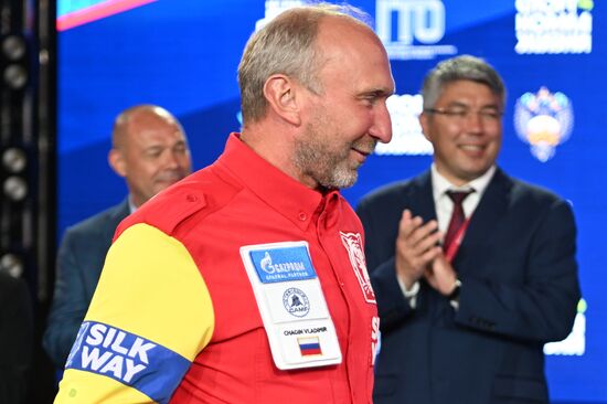 Russia EEF Sidelines