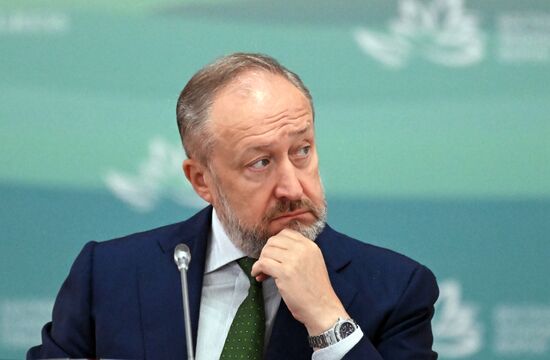 Russia EEF Sessions