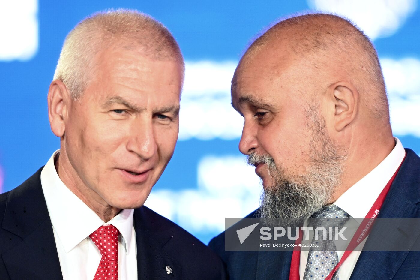 Russia EEF Sidelines