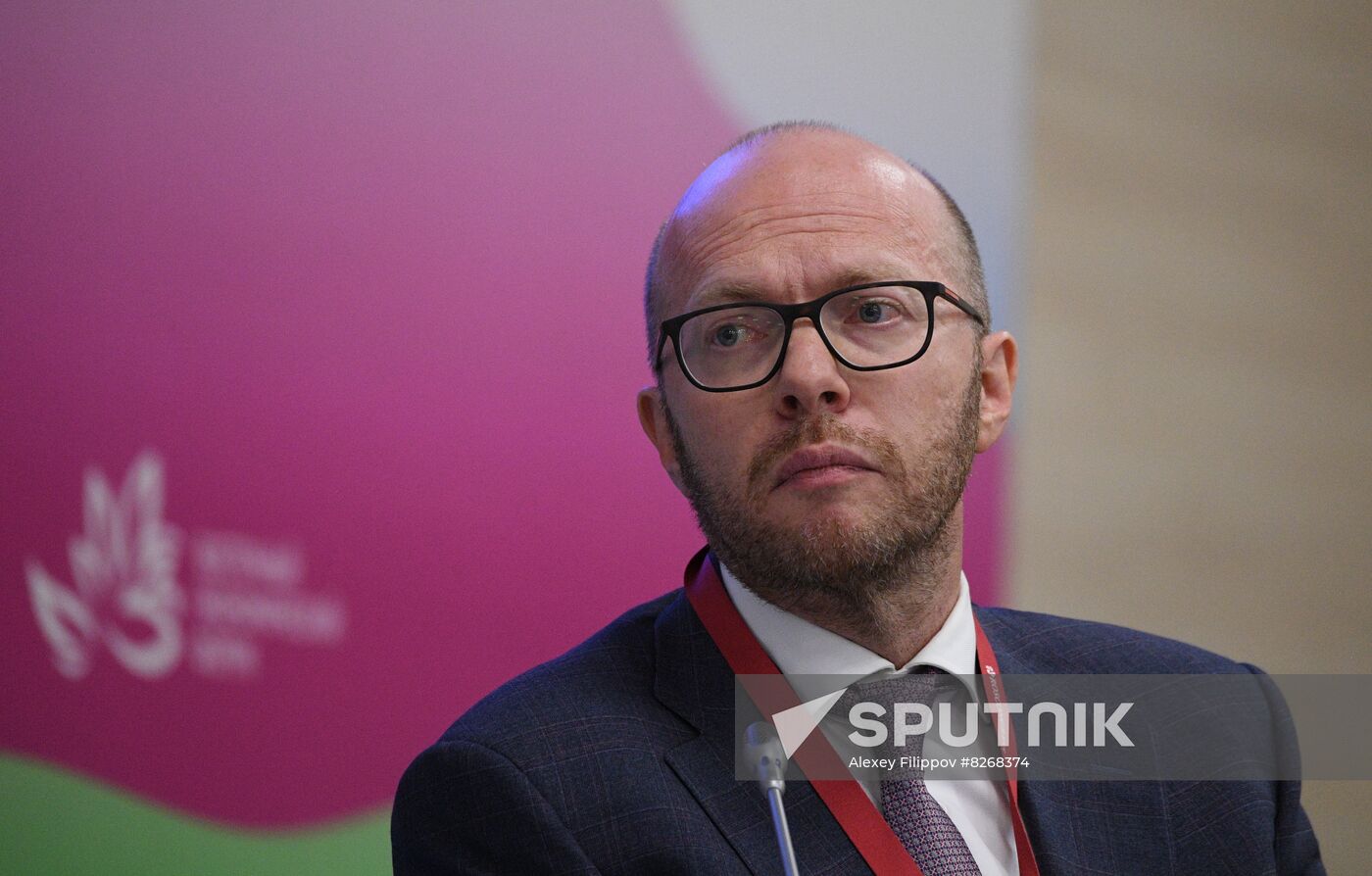 Russia EEF Sessions