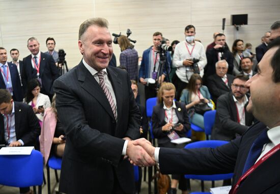 Russia EEF Sessions