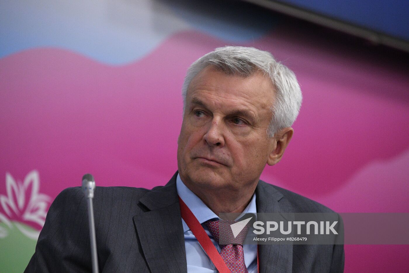 Russia EEF Sessions
