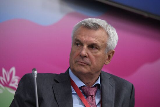 Russia EEF Sessions