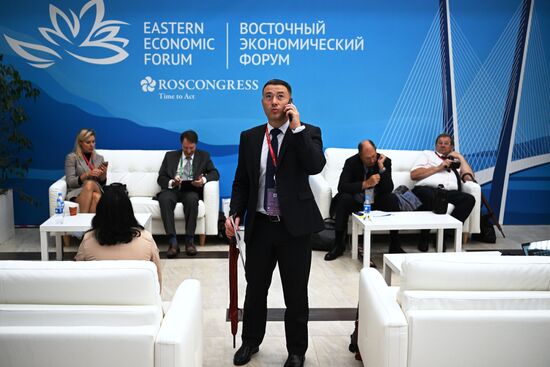 Russia EEF Sidelines