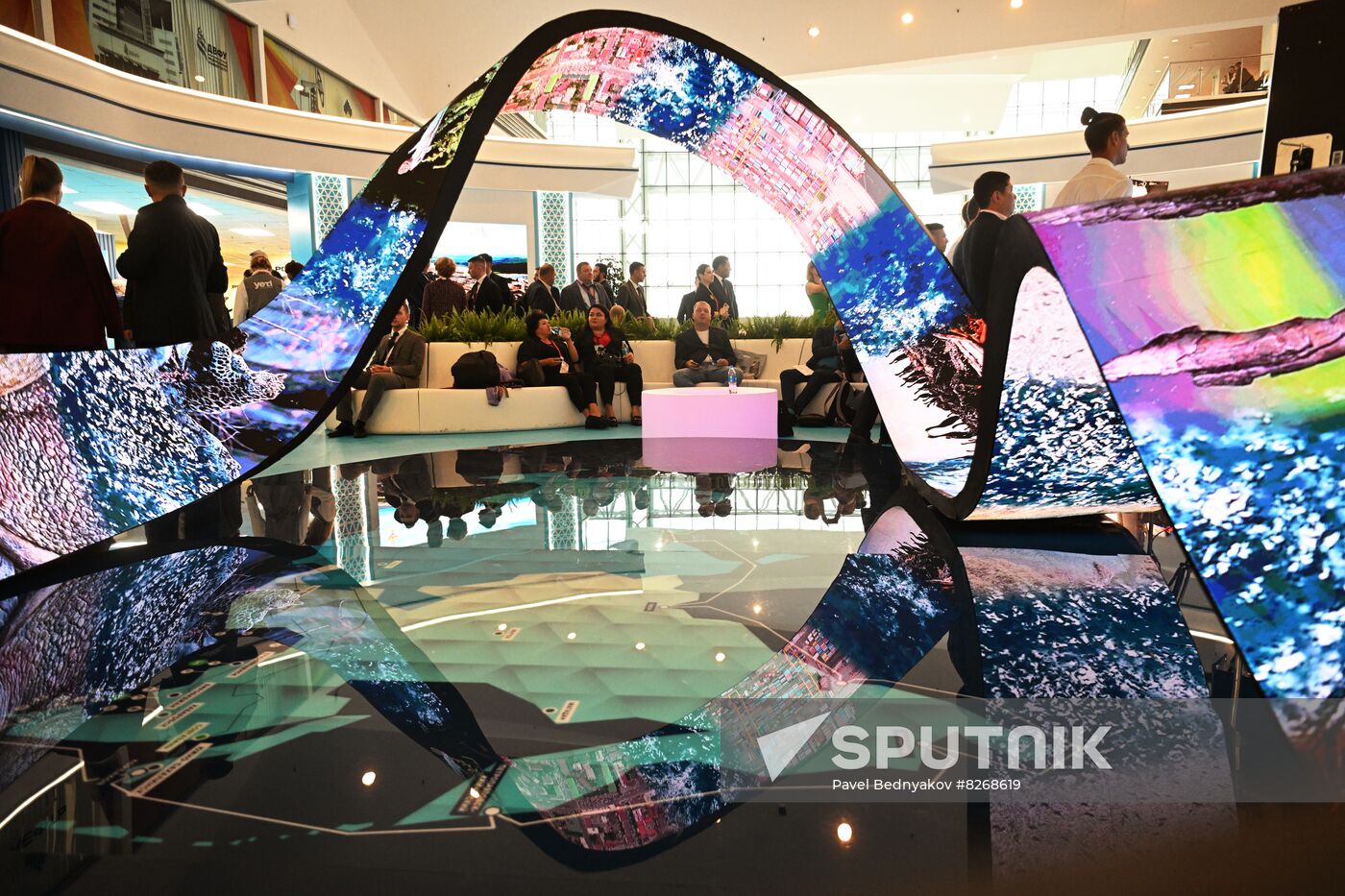 Russia EEF Sidelines