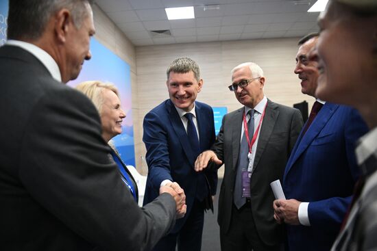 Russia EEF Sessions