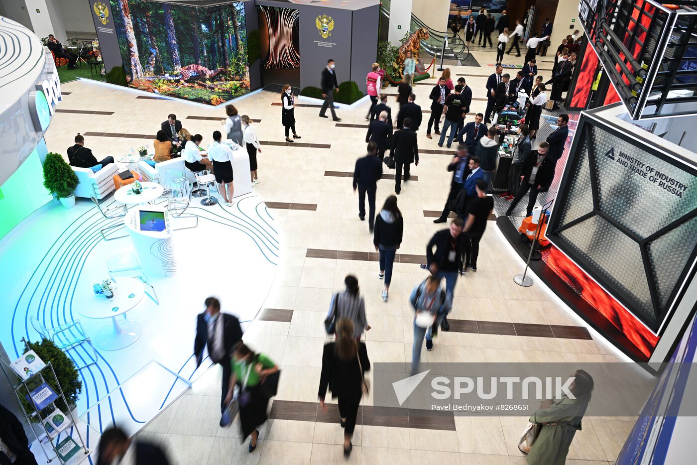 Russia EEF Sidelines