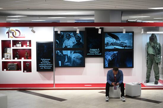 Russia EEF Sidelines