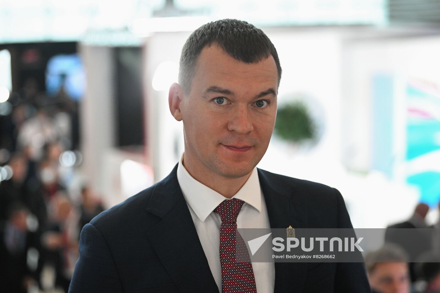 Russia EEF Sidelines