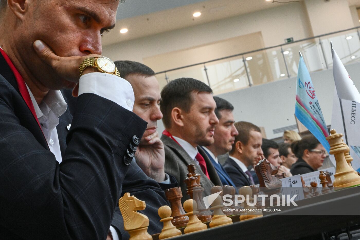 Russia EEF Sidelines