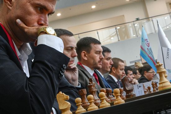 Russia EEF Sidelines
