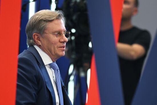 Russia EEF Sidelines