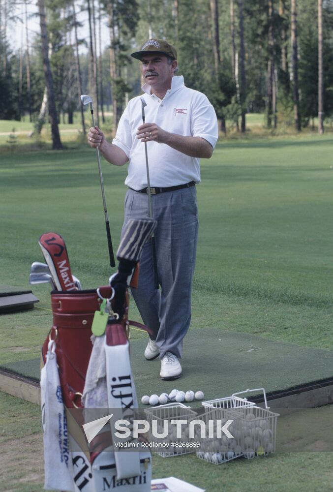 Sovereign Russian Open '96 international golf tournament