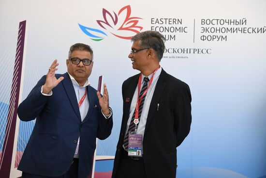 Russia EEF Sidelines