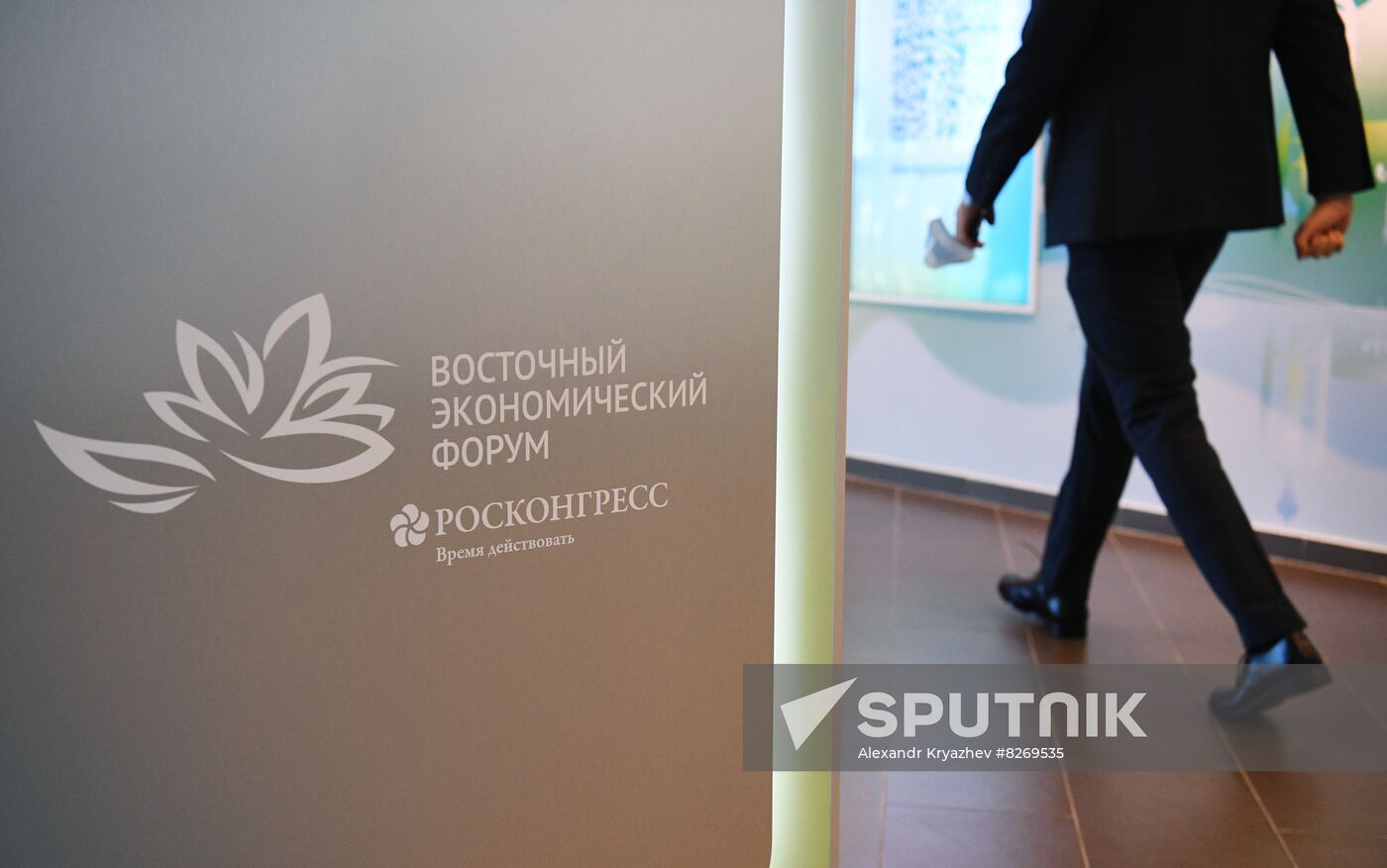 Russia EEF Sidelines