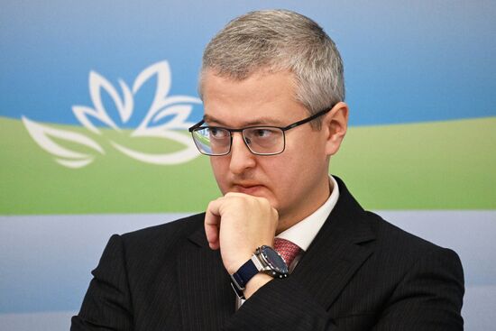 Russia EEF Sessions