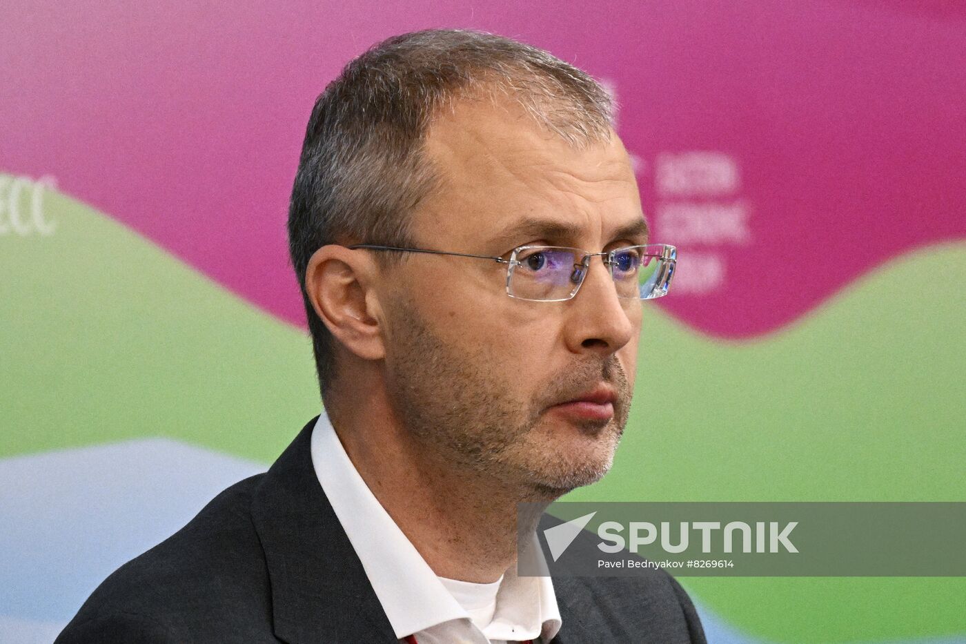 Russia EEF Sessions