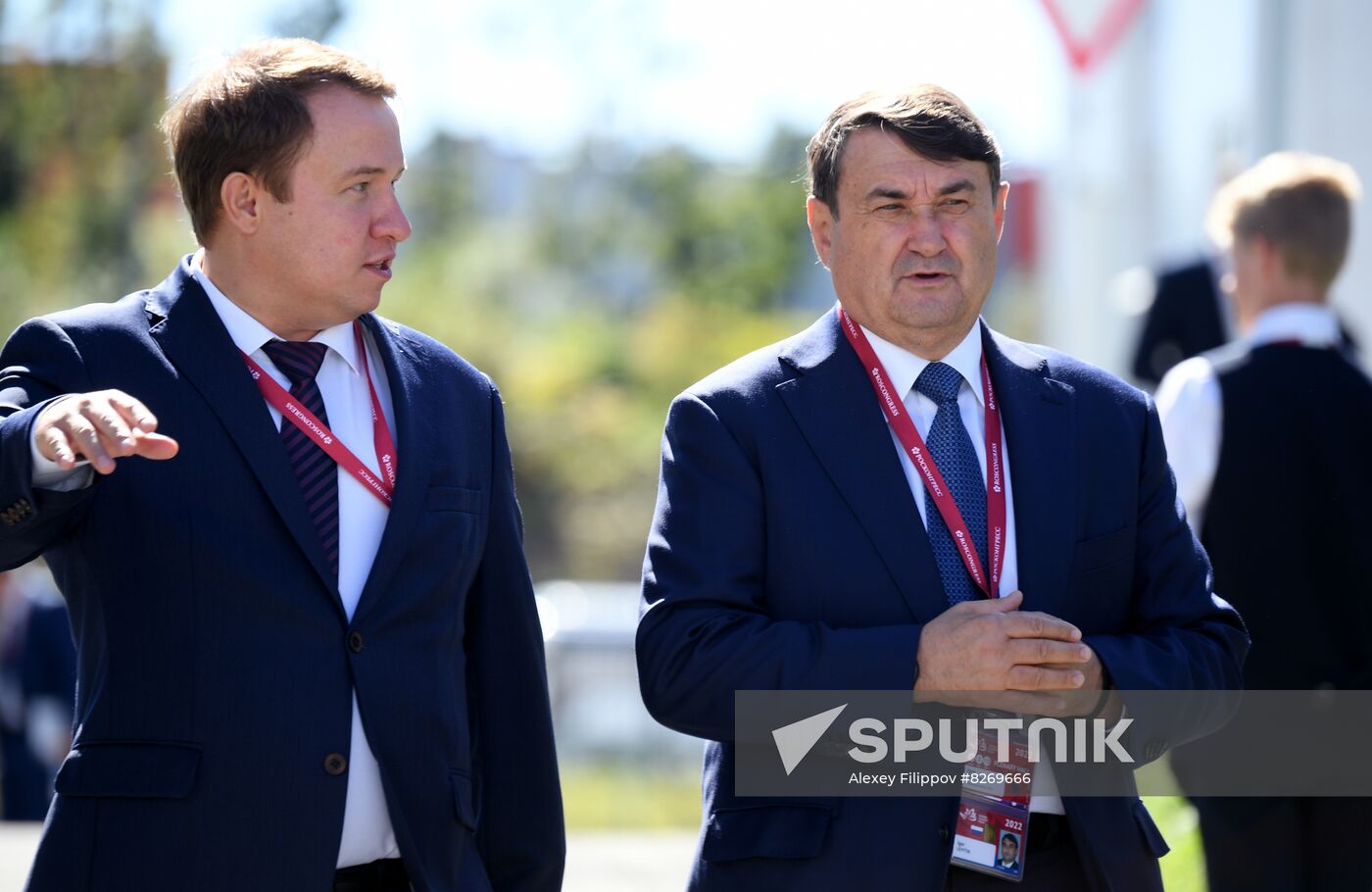 Russia EEF Sidelines