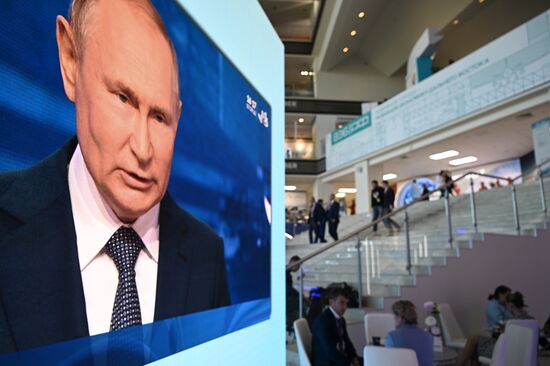 Russia EEF Plenary Session