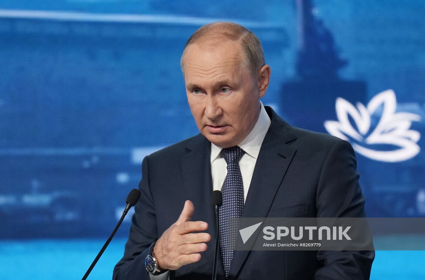 Russia Putin EEF